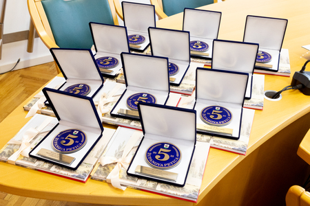 PODELITEV PRIZNANJ ZA ODLIČNOST V OSNOVNI ŠOLI 12.6.2025 - Valter Leban-9774